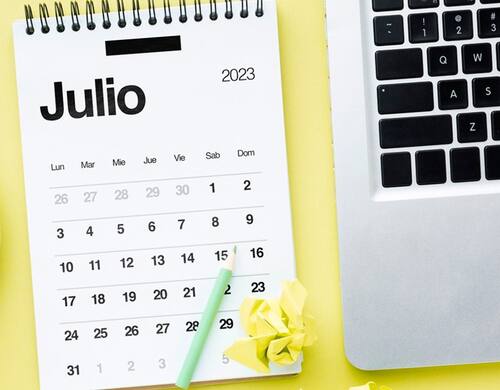 Julio incluirá una fecha festiva para varias ciudades de España. Fuente: Freepik