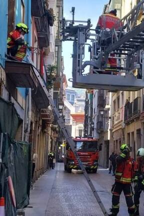 Caso Viejo de Bilbao: Así fue el derrumbe que dejó 5 obreros heridos. Fuente: X @112_SOSDeiak
