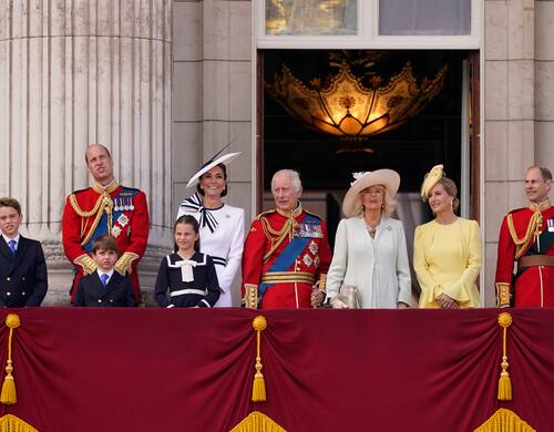 Así se ve Kate Middleton en su primera imagen tras el diagnóstico de cáncer. Fuente: AP